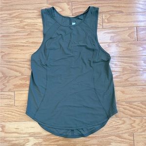 EUC Lululemon Sculpt Tank size 4